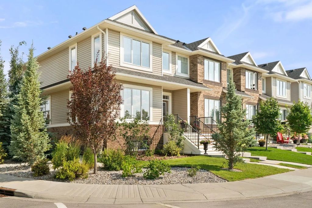 45 Willow Green Way , Cochrane