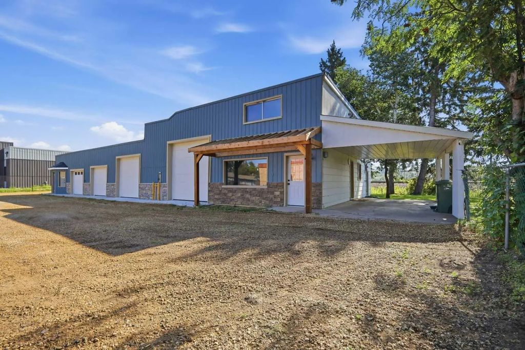 5401 50 Street  , Ponoka