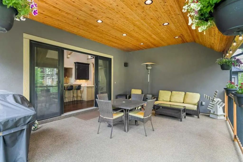 136 Posthill Drive Sw Calgary Alberta T3H 0J1 Springbank Hill Home For Sale