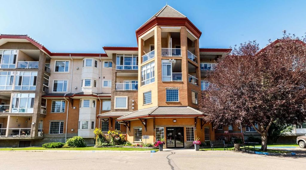 105 4512 52 Avenue , Red Deer