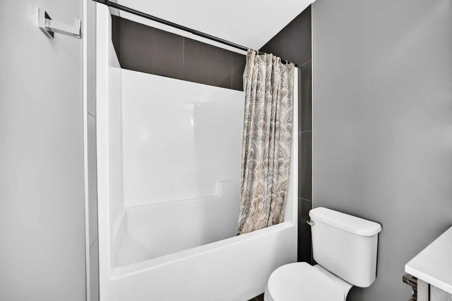 2 111 Rainbow Falls Gate , Chestermere – Residential Row/Townhouse Listing Photo 35