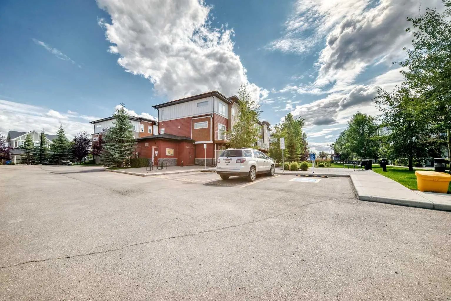 2 111 Rainbow Falls Gate , Chestermere – Residential Row/Townhouse Listing Photo 46