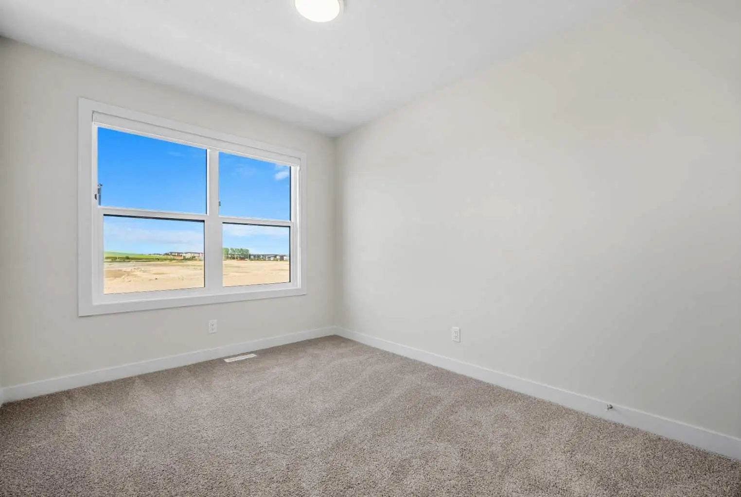 2057 Vantage Way Southwest, Airdrie – Residential Row/Townhouse Listing Photo 24