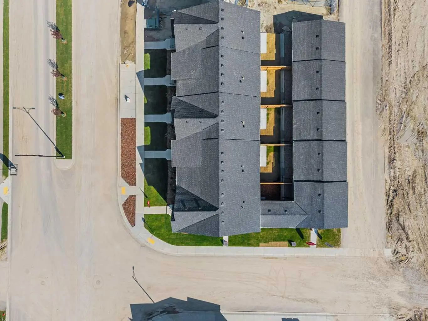 2057 Vantage Way Southwest, Airdrie – Residential Row/Townhouse Listing Photo 40