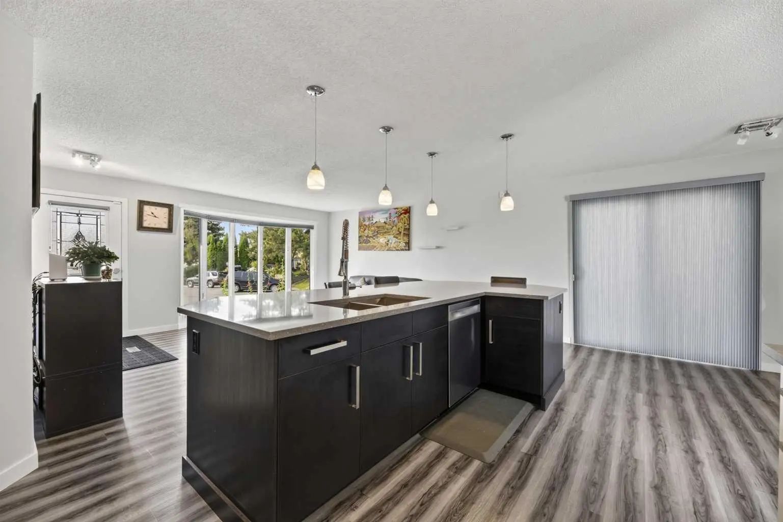 8035 Huntwick Crescent Northeast, Calgary – Residential Detached Listing Photo 10