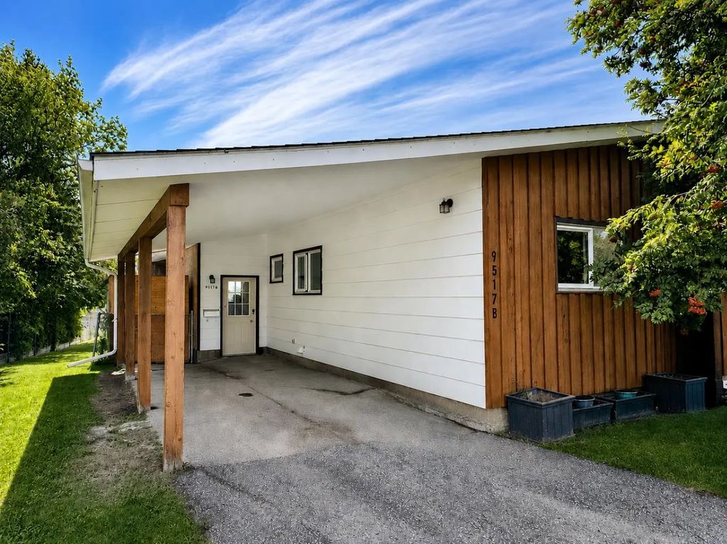 B 9517 98 Avenue , Grande Prairie