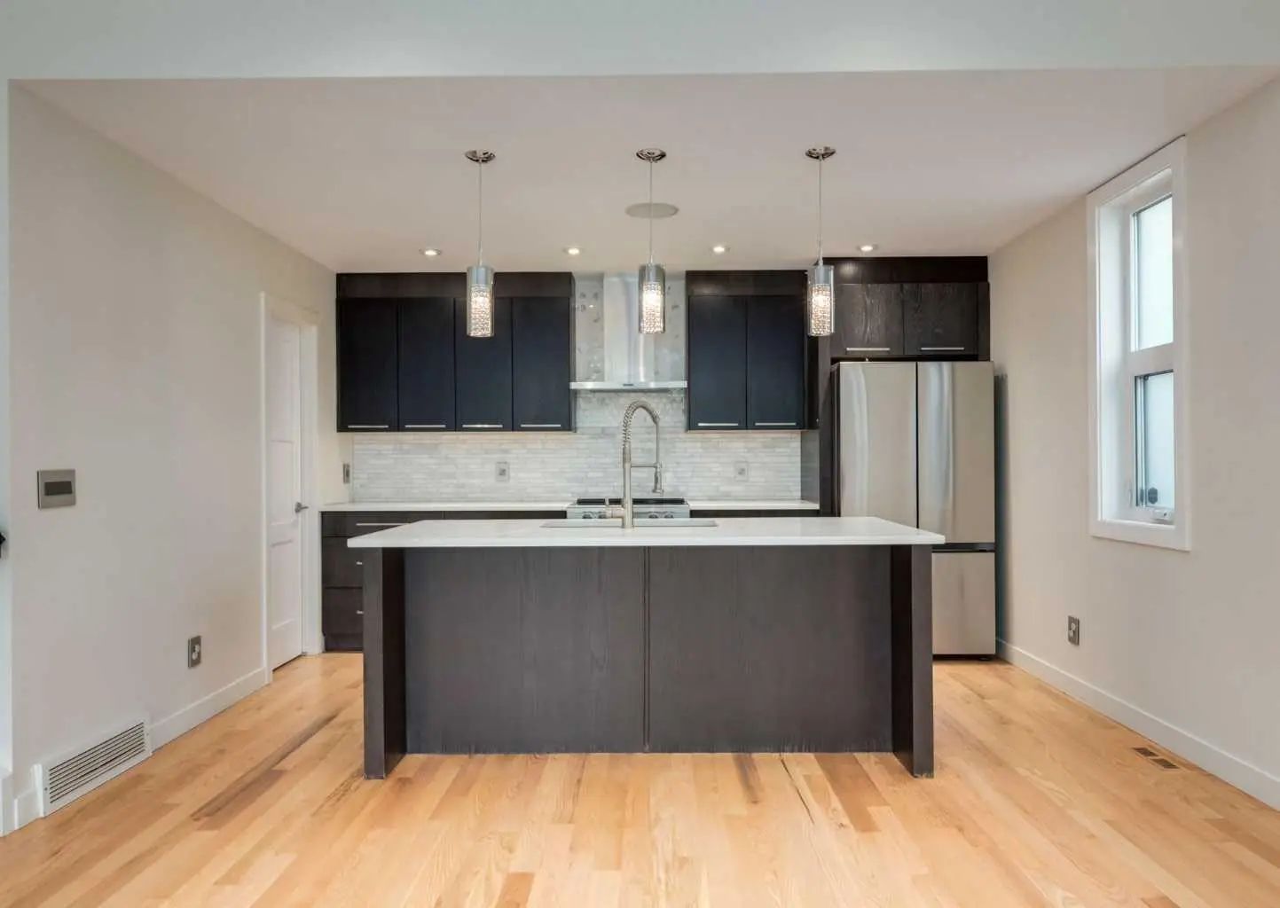 1 1938 33 Street Southwest, Calgary – Residential Row/Townhouse Listing Photo 12
