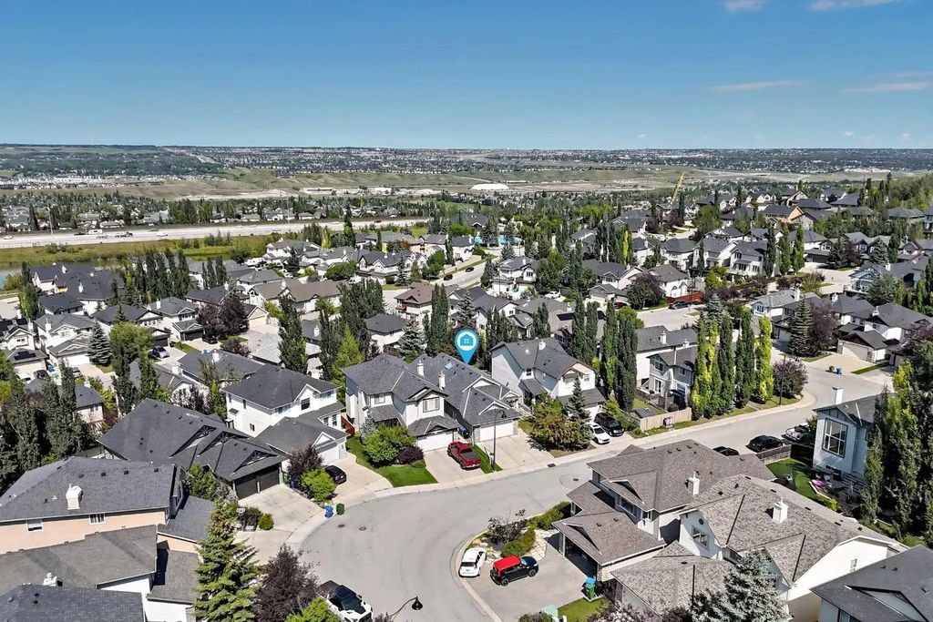 13 Cresthaven Way Sw, Calgary