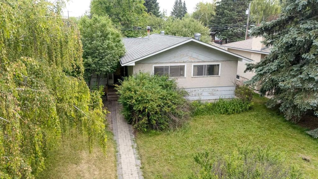 2836 Brentwood Boulevard Nw, Calgary