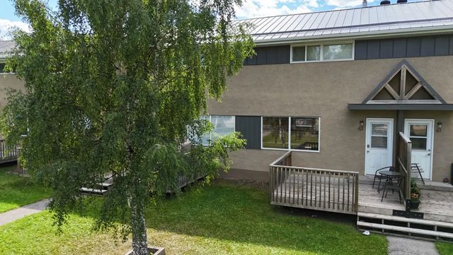 62 114 Hardisty Avenue , Hinton