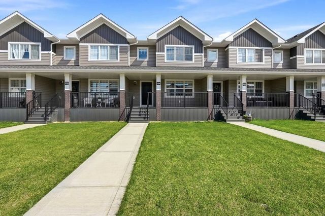 254 Halifax Close , Penhold