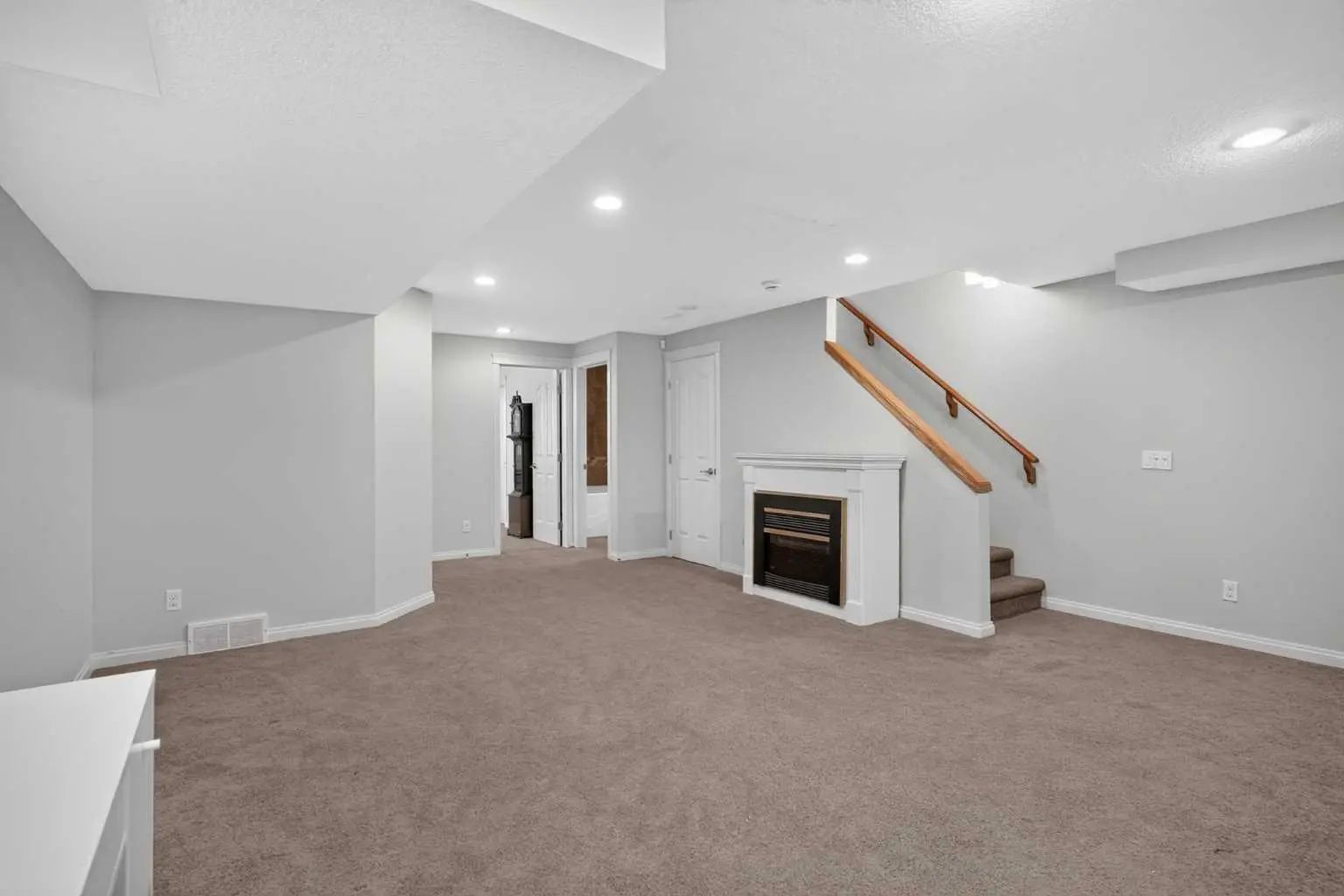 79 Autumn Green Southeast, Calgary – Residential Semi Detached (Half Duplex) Listing Photo 27