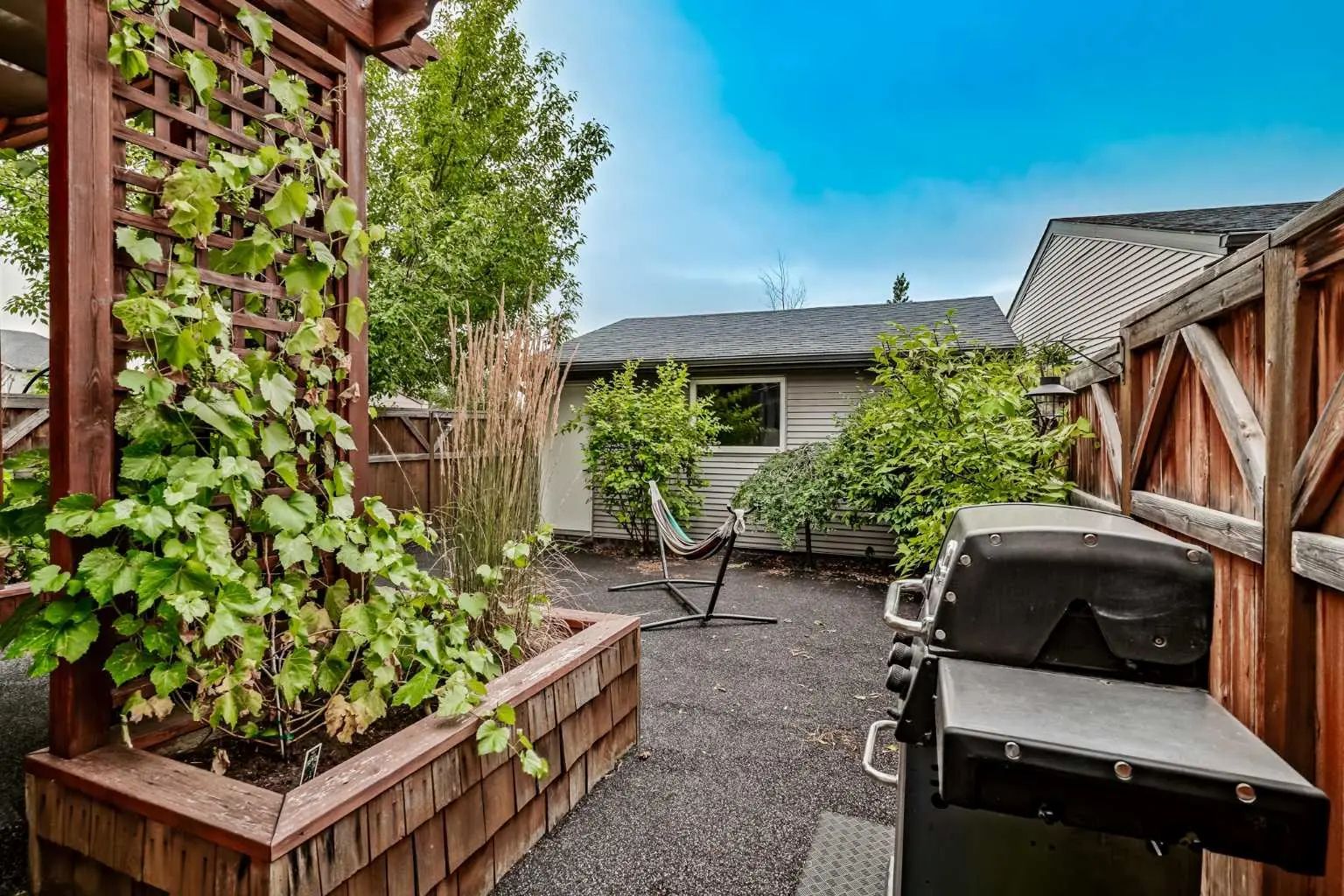 79 Autumn Green Southeast, Calgary – Residential Semi Detached (Half Duplex) Listing Photo 41