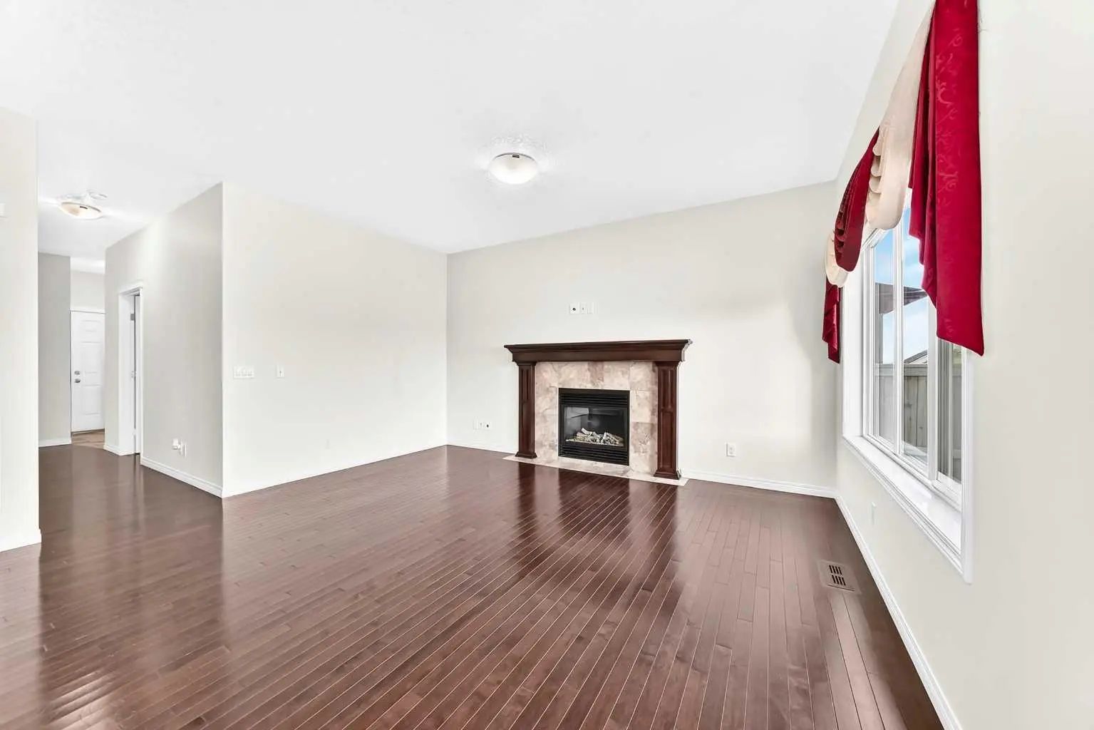 71 Martha's Meadow Close Ne Calgary Alberta T3J 4Z2 Martindale Home For Sale
