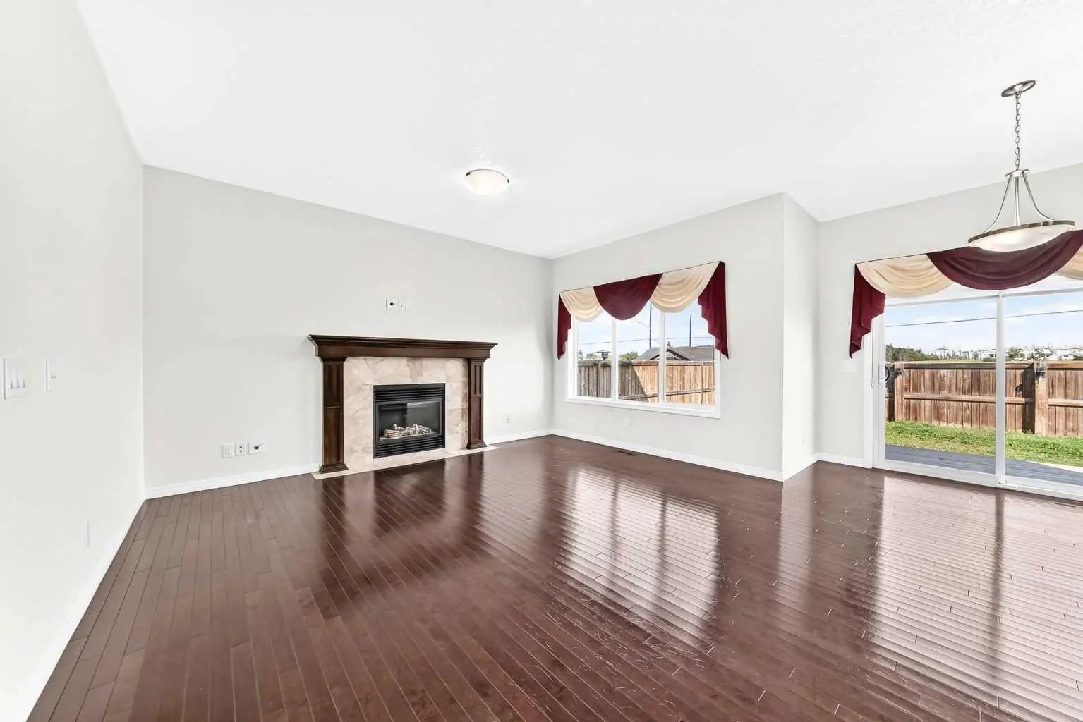 71 Martha's Meadow Close Ne Calgary Alberta T3J 4Z2 Martindale Home For Sale