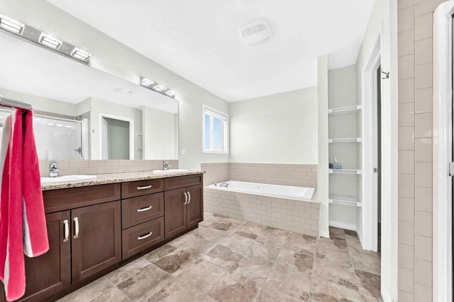 71 Martha's Meadow Close Ne Calgary Alberta T3J 4Z2 Martindale Home For Sale