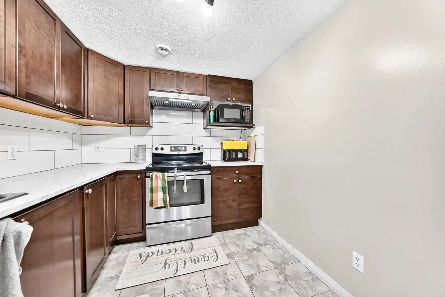 71 Martha's Meadow Close Ne Calgary Alberta T3J 4Z2 Martindale Home For Sale