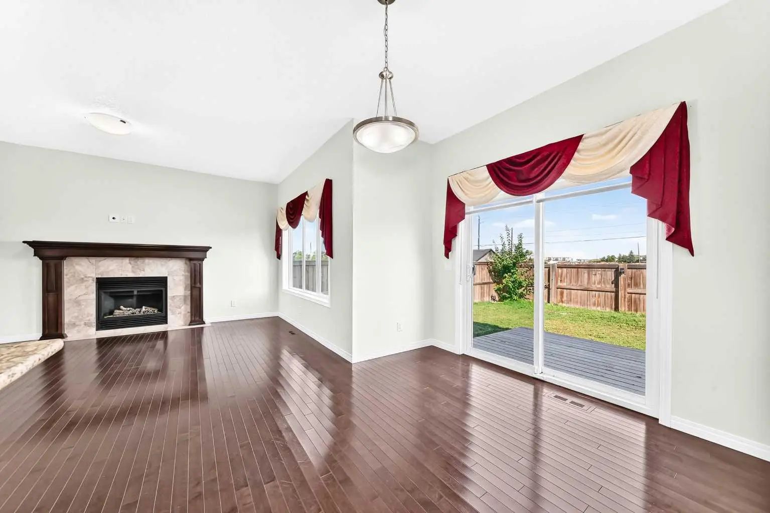 71 Martha's Meadow Close Ne Calgary Alberta T3J 4Z2 Martindale Home For Sale