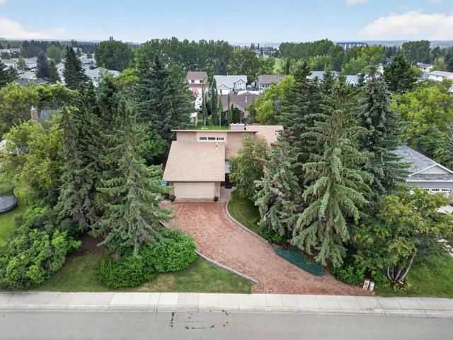 5350 57 Avenue , Olds