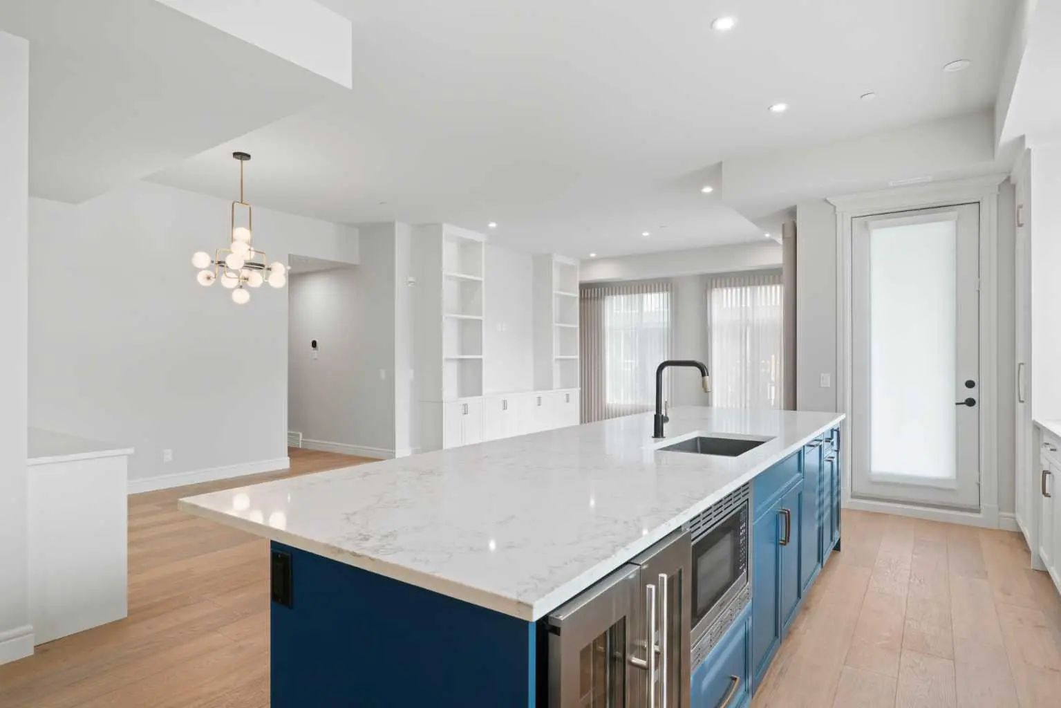 203 275 Lebel Crescent Northwest, Calgary – Residential Apartment Listing Photo 6