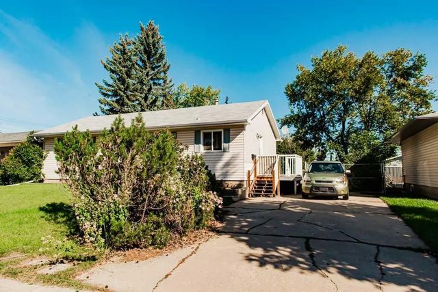 9940 88 Avenue , Grande Prairie