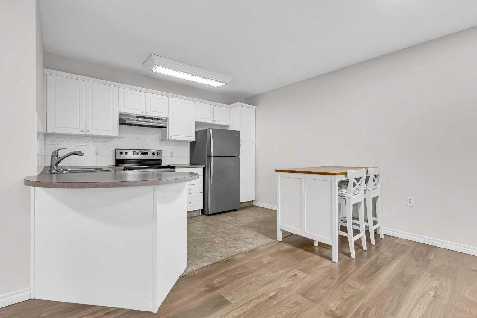 118 6800 Hunterview Drive Northwest, Calgary – Residential Apartment Listing Photo 9