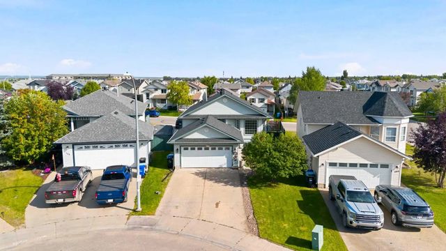 104 Dickey Bay , Fort McMurray