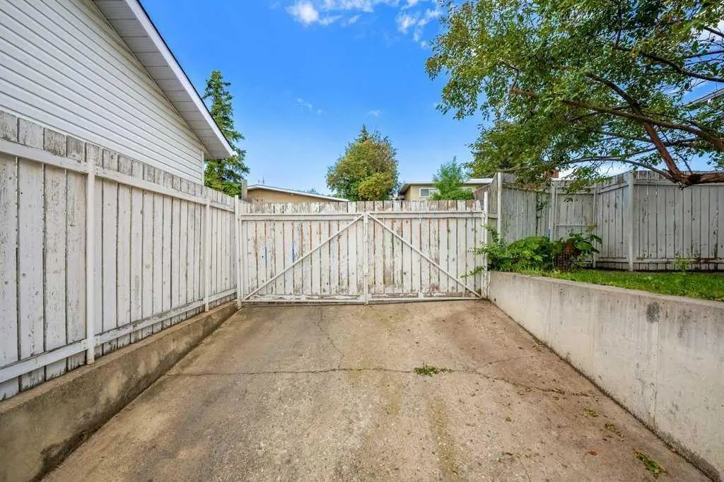 4515 Norquay Drive Northwest, Calgary – Residential Detached Listing Photo 39