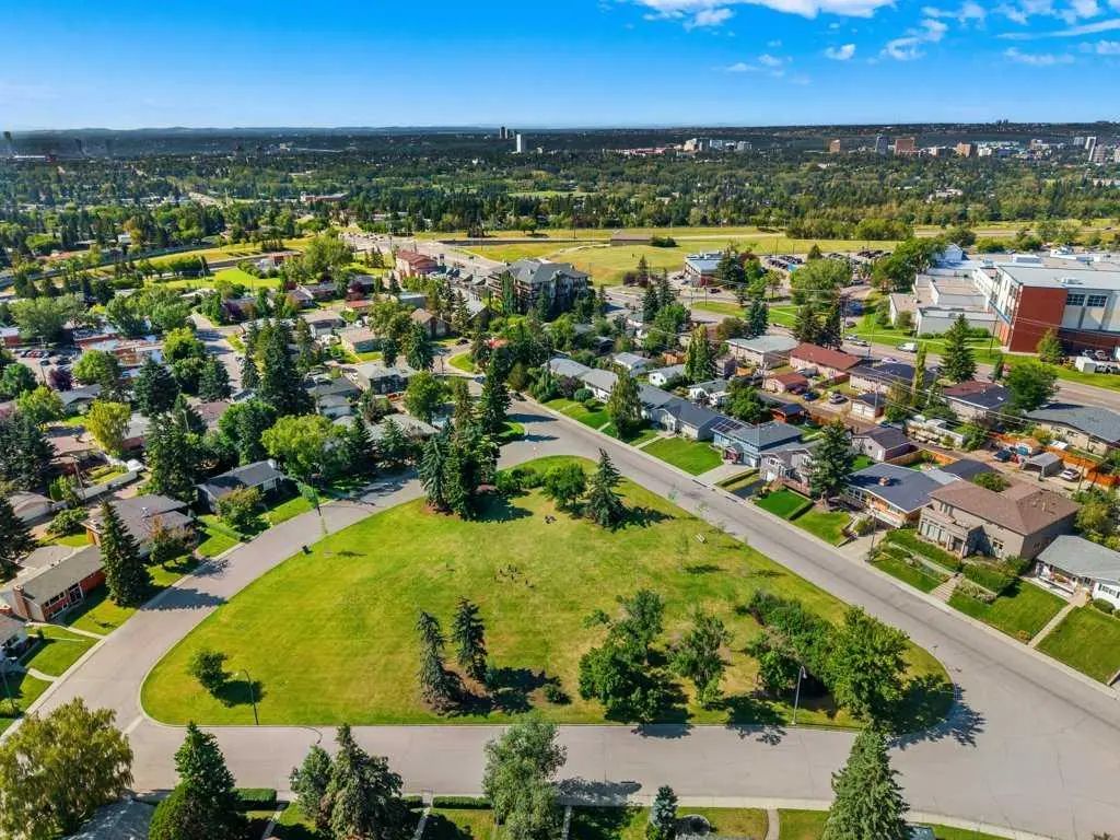 4515 Norquay Drive Northwest, Calgary – Residential Detached Listing Photo 47