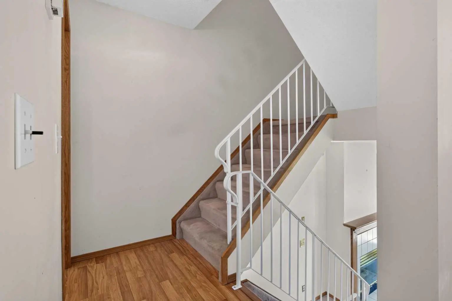 52 Glenbrook Villas Southwest, Calgary – Residential Row/Townhouse Listing Photo 9