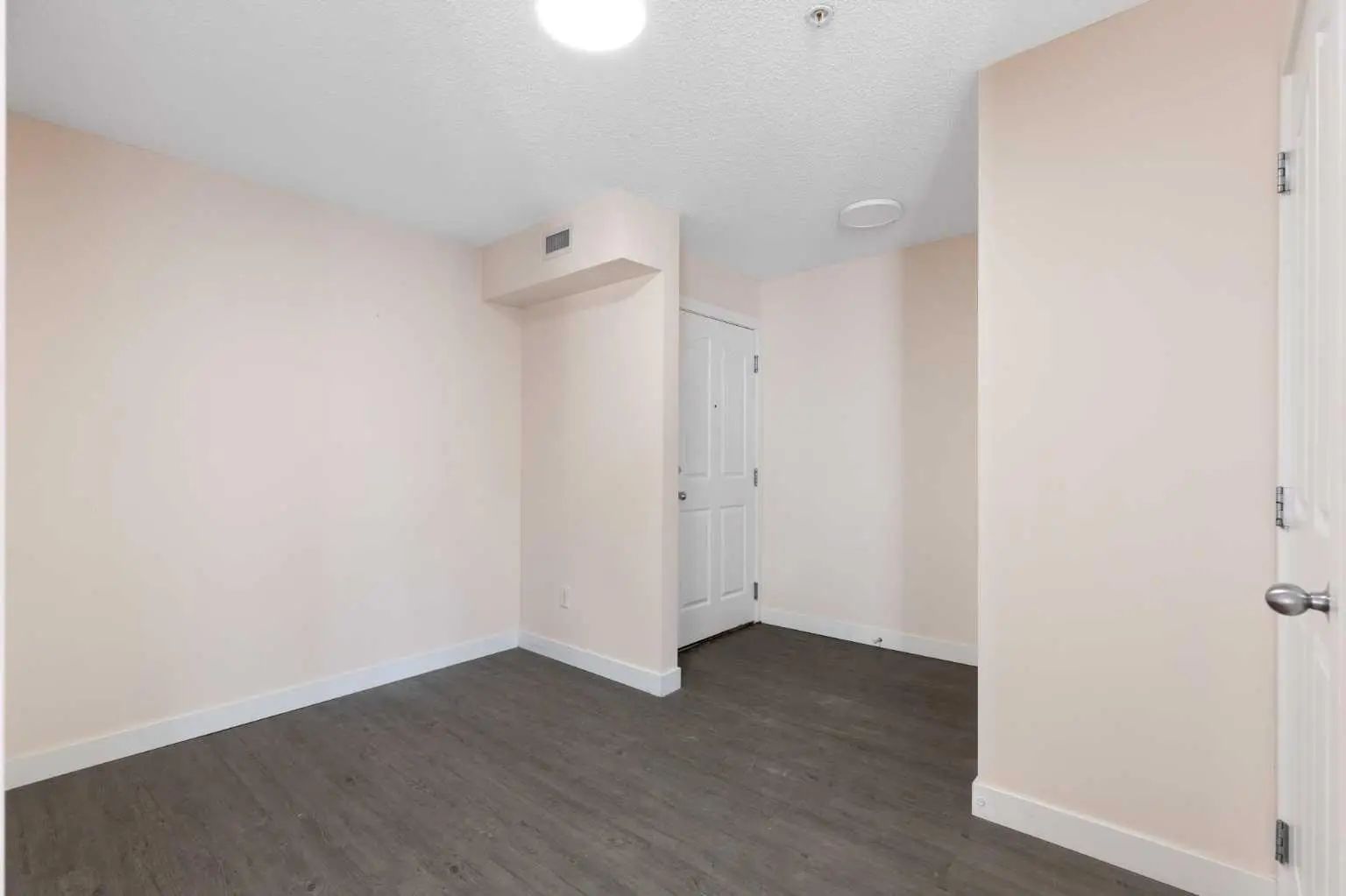 101 7130 80 Avenue Northeast, Calgary – Residential Apartment Listing Photo 6