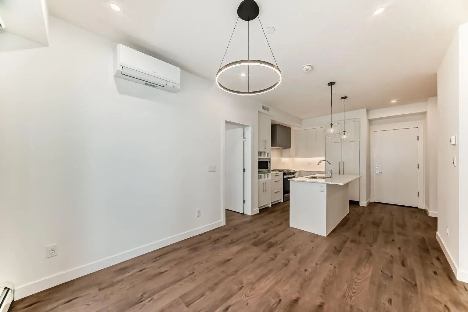 205 8370 Broadcast Avenue Southwest, Calgary – Residential Apartment Listing Photo 11