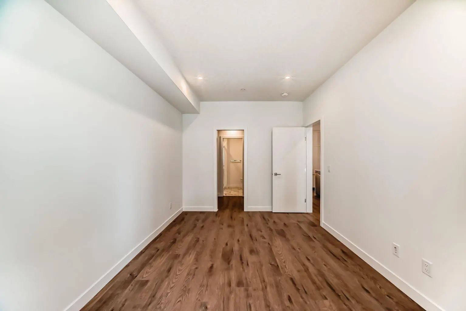 205 8370 Broadcast Avenue Southwest, Calgary – Residential Apartment Listing Photo 17