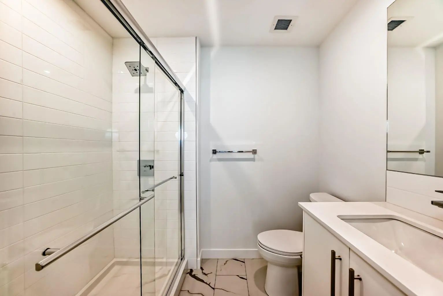 205 8370 Broadcast Avenue Southwest, Calgary – Residential Apartment Listing Photo 18