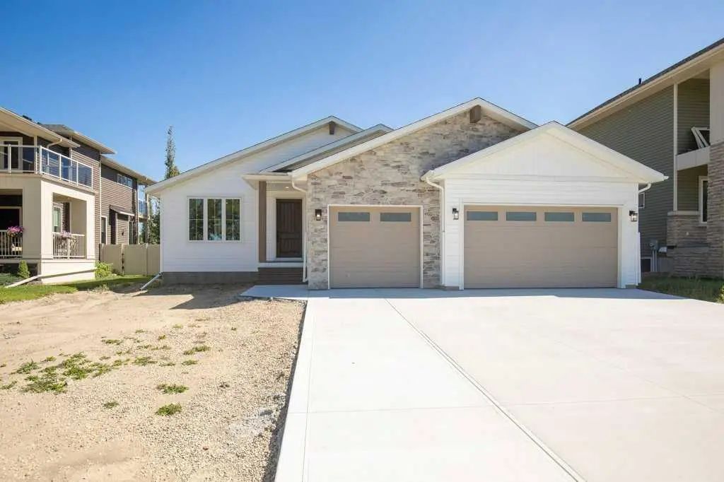 4975 60 Avenue , Innisfail