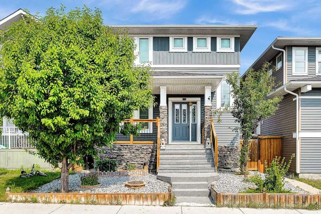 154 Redstone Common Ne, Calgary