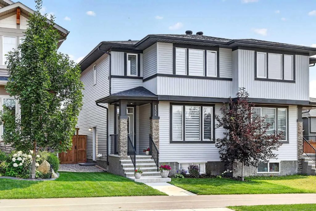 132 Creekside Drive Sw, Calgary
