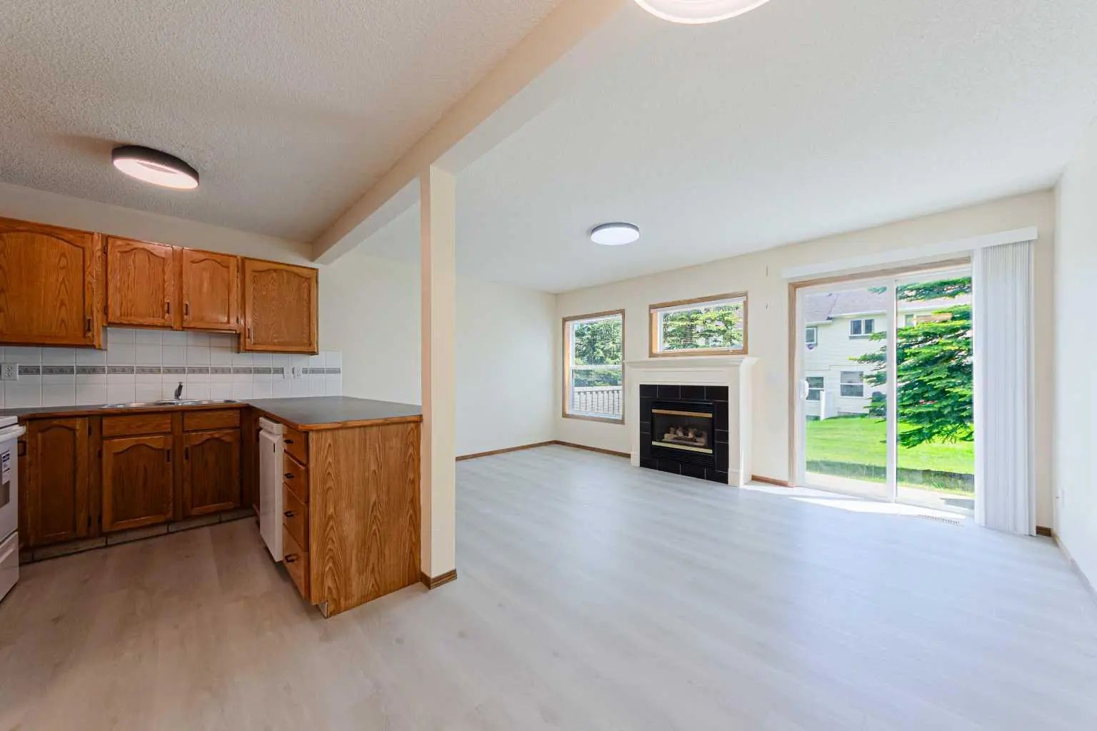 88 Country Hills Villas Northwest, Calgary – Residential Row/Townhouse Listing Photo 4