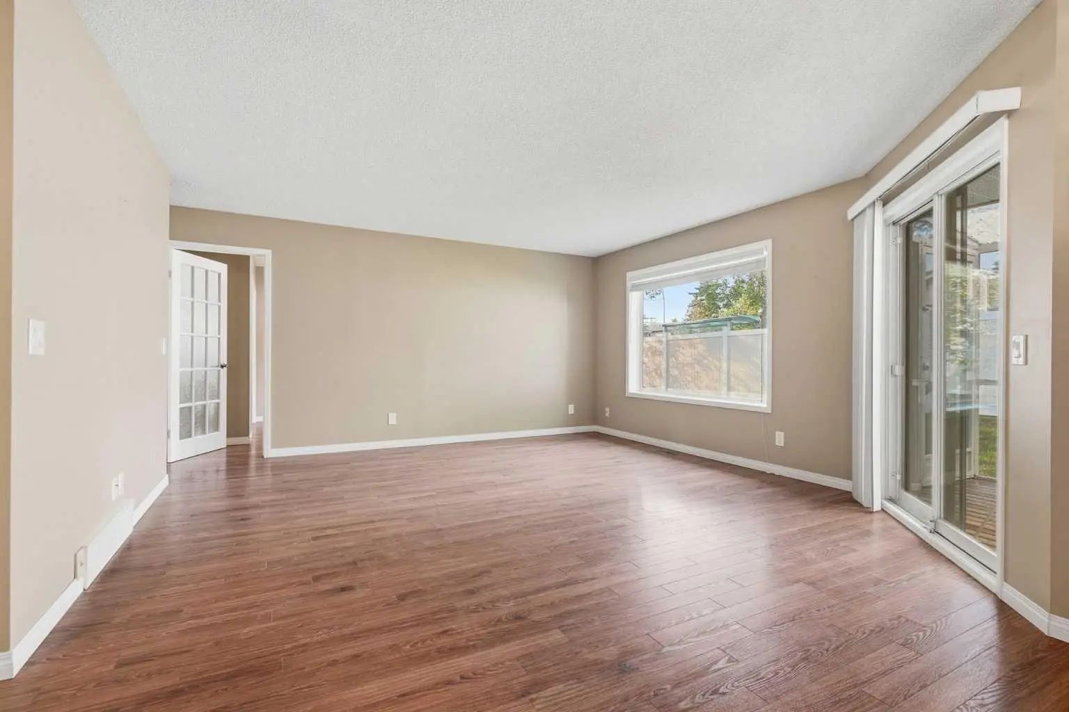 11 Macewan Park Heights Northwest, Calgary – Residential Row/Townhouse Listing Photo 3