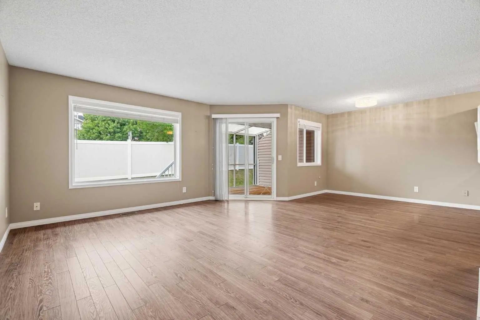 11 Macewan Park Heights Northwest, Calgary – Residential Row/Townhouse Listing Photo 6