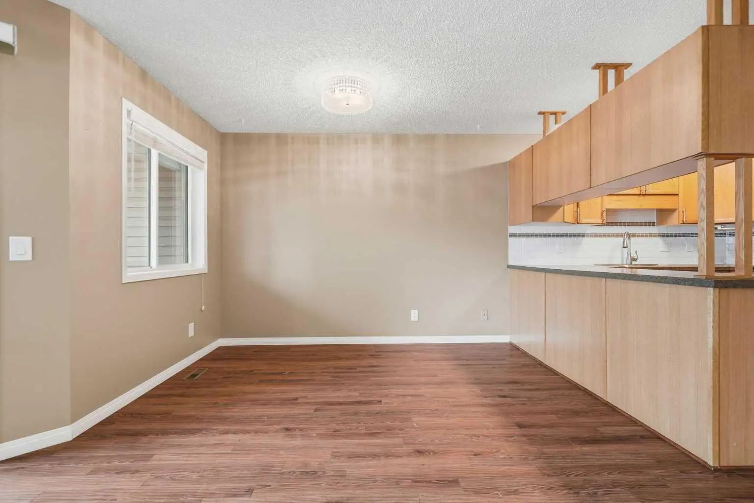 11 Macewan Park Heights Northwest, Calgary – Residential Row/Townhouse Listing Photo 9