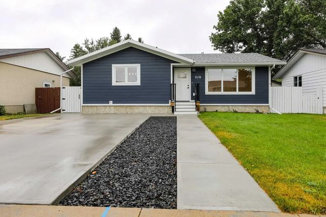 1418 25 Avenue N, Lethbridge