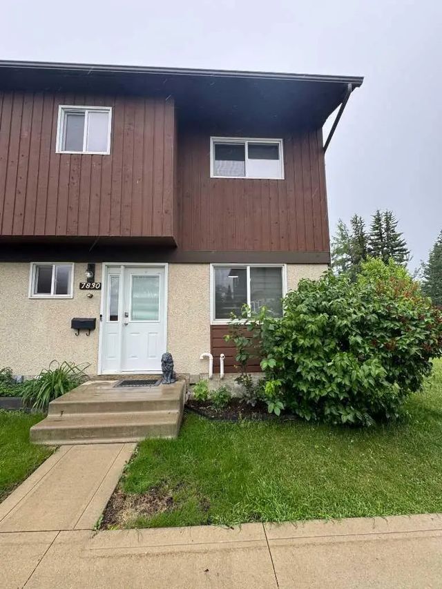 7830 Cedar Wood Park  , Grande Prairie