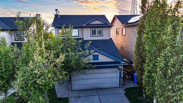 13 Tuscany Ridge Mews Nw, Calgary