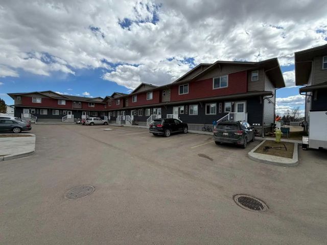108 6300 58a Street , Rocky Mountain House