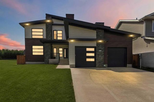 201 Athabasca Avenue , Fort McMurray