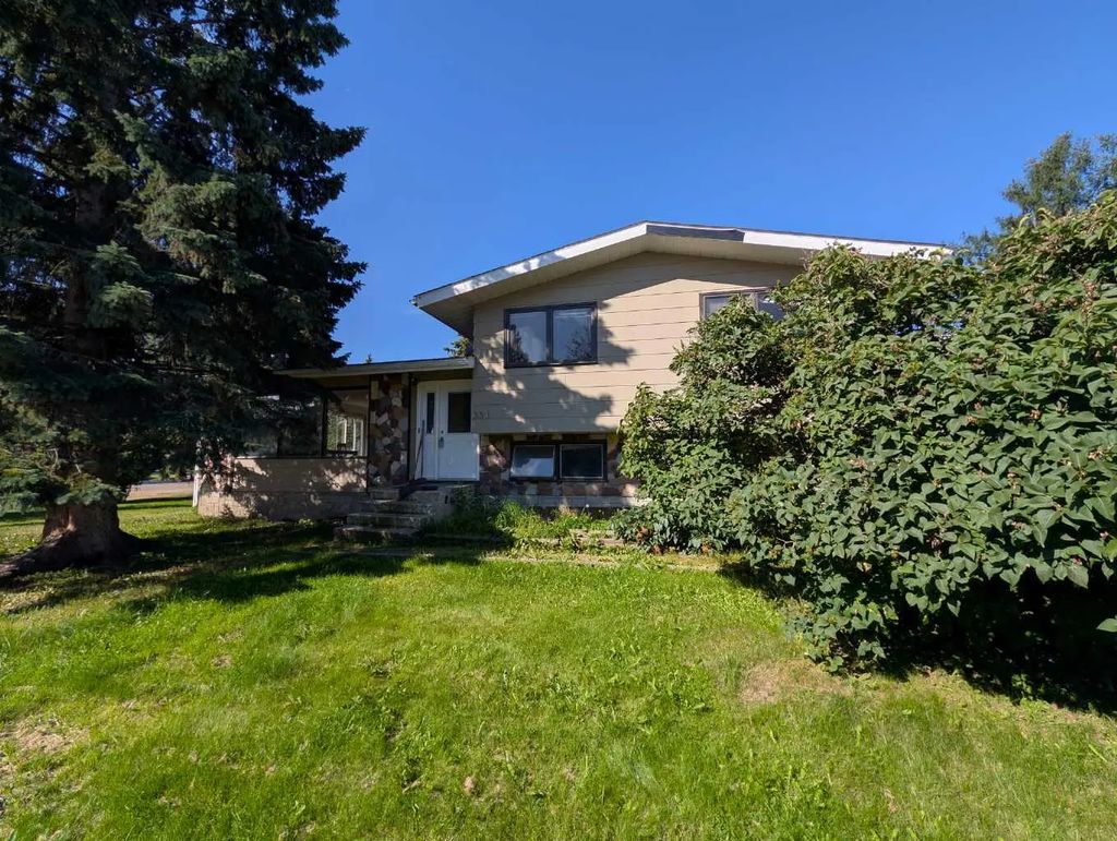 336 9 Street Ne, Slave Lake