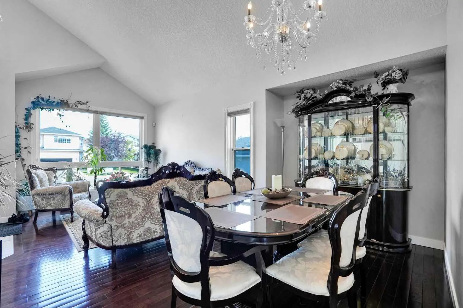 7276 California Boulevard Northeast, Calgary – Residential Detached Listing Photo 9