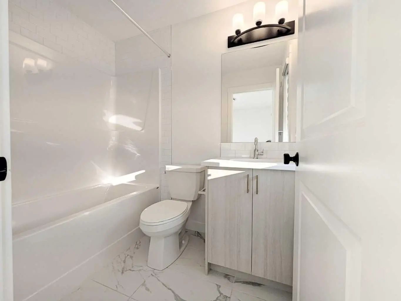 152 380 Seton Villas Southeast, Calgary – Residential Row/Townhouse Listing Photo 13