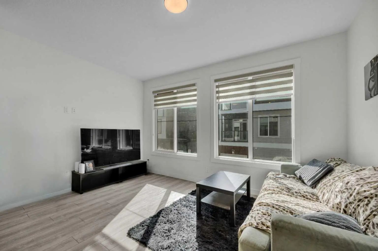 152 380 Seton Villas Southeast, Calgary – Residential Row/Townhouse Listing Photo 5